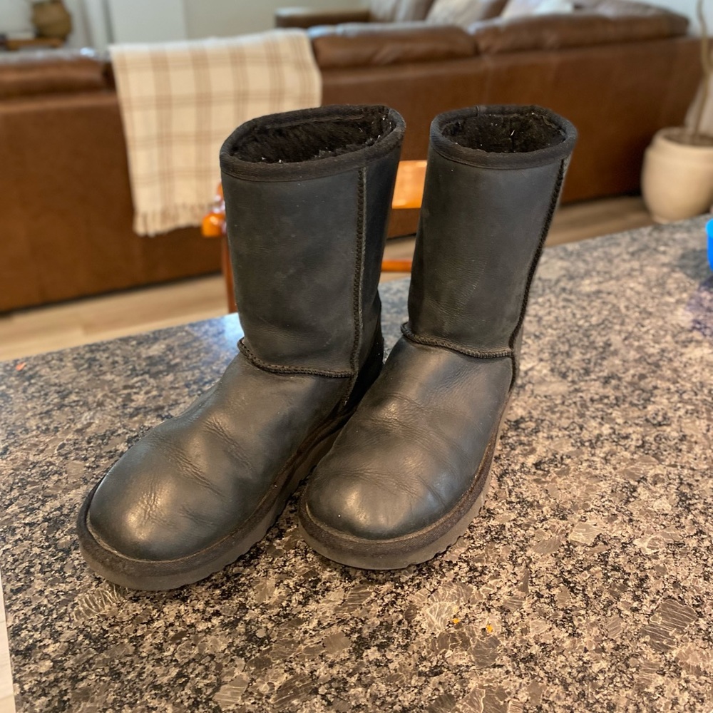 Ugg boots size 8